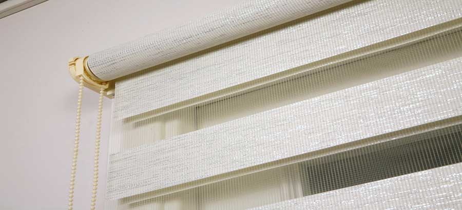 Karşıyaka Zebra Perde Yıkama 